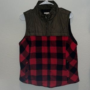 Insulated light weight vest